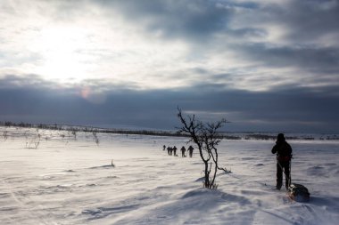 Nuorgam, Laponya, Finlandiya 'da kayak gezisi