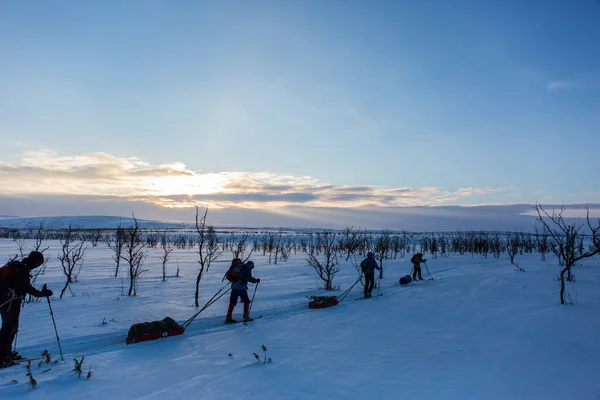 Лыжная Экспедиция Нуоргам Лапландия Финляндия — стоковое фото