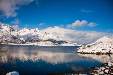 Lofoten Adaları 'nda kış, Kuzey, Norveç.