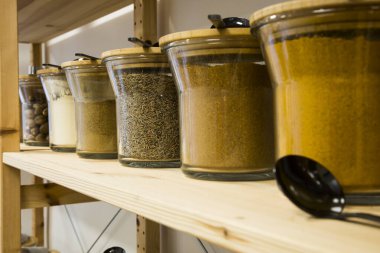 self servis organik gıdalar. Çevre dostu sıfır atık dükkanı. Küçük yerel işletme.