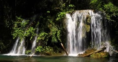 Salt Dels 'de bahar Murris şelalesi, La Garrotxa, Girona, İspanya