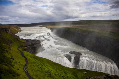 Gullfoss Şelalesi 'nde yaz manzarası, Güney İzlanda, Avrupa.