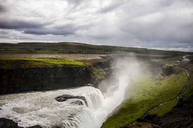Gullfoss Şelalesi 'nde yaz manzarası, Güney İzlanda, Avrupa.