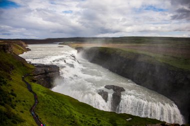 Gullfoss Şelalesi 'nde yaz manzarası, Güney İzlanda, Avrupa.
