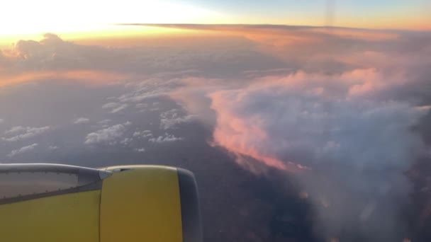 Vol Avion Aile Avion Volant Dessus Des Nuages Mer Espagne — Video