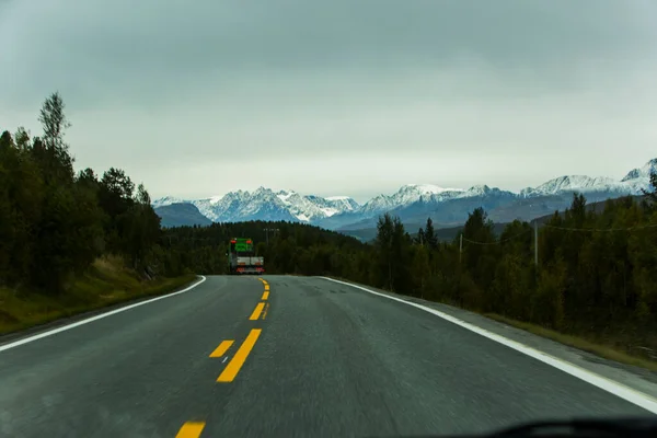 Tromso Norveç Yakınlarında Sonbahar Manzarası Yol — Stok fotoğraf