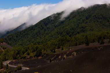 Caldera De Taburiente 'de bulutlar, La Palma Adası, Kanarya Adaları, İspanya
