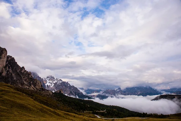 Puesta Sol Las Montañas Dolomitas Alpes Norte Italia Europa —  Fotos de Stock