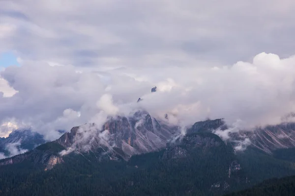 Puesta Sol Las Montañas Dolomitas Alpes Norte Italia Europa — Foto de Stock