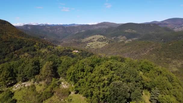 Cena Aérea Com Drone Paisagem Outono Garrotxa Girona Espanha Uhd — Vídeo de Stock