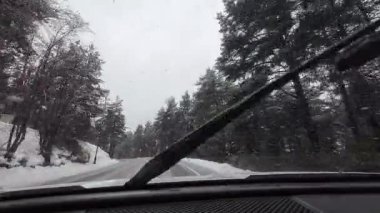 Les Angles, Fransa; 27 Aralık 2025: Pireneler 'deki Les Angles kayak merkezine gitmek