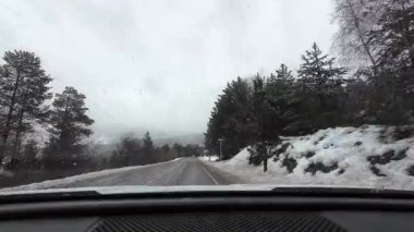 Les Angles, Fransa; 27 Aralık 2025: Pireneler 'deki Les Angles kayak merkezine gitmek