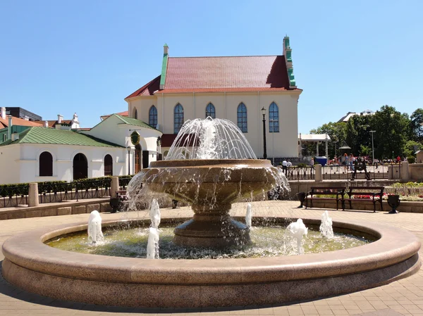 City fountain in Minsk in Belarus. — Stock Photo, Image