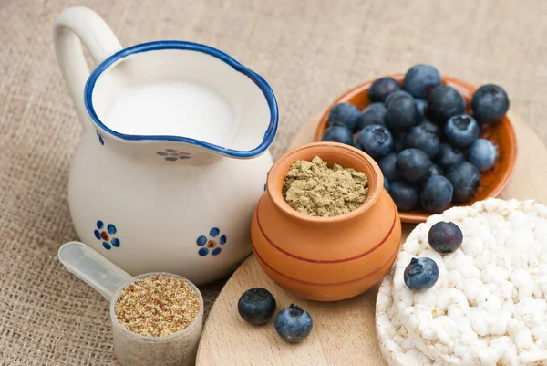 sağlıklı kahvaltı malzemeler