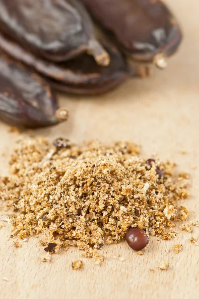 keçiboynuzu, ceratonia Jovinus'a