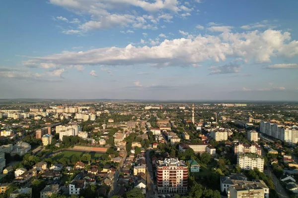Flygfoto Över Staden Kvällen Färgglad Panoramautsikt Östeuropa — Stockfoto