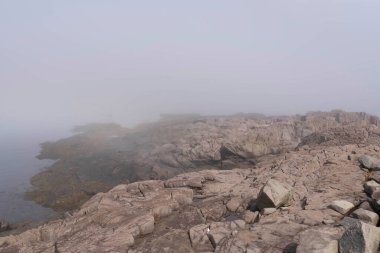 Atlantik okyanusuna bakan kayalıklar