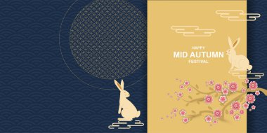Sonbahar ortası festivalinin grafik tasarımı, dolunayın tavşan, bulut, çiçek, sakura şeklindeki Çin desenleri, mutlu sonbahar festivali metinleri ve kopya alanı mavi arka planda yer alır.