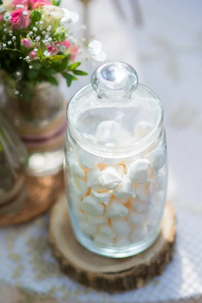 Small Marshmallows Glass Jar Close — Stock Photo, Image