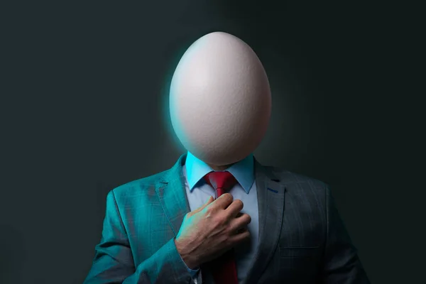 Человек Деловом Костюме Яйцеголовым — стоковое фото