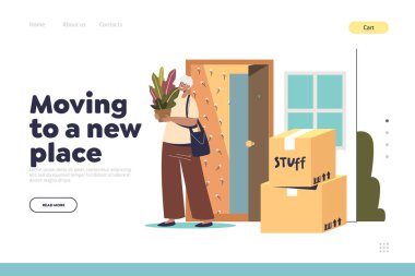 Kadın emlakçıyla yeni bir yere taşınma konsepti evin koridorunda duruyor.