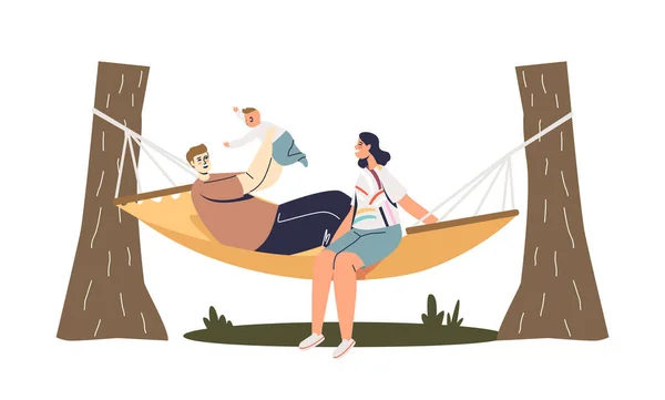 Young family relax in hammock outdoors in garden. Happy parents and little kid leisure activity — Image vectorielle