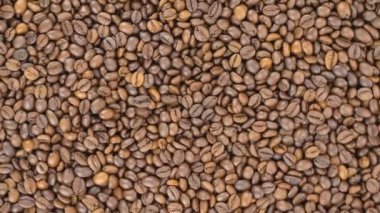 Kavrulmuş kahve çekirdeği. Aromatik kahve taneleri