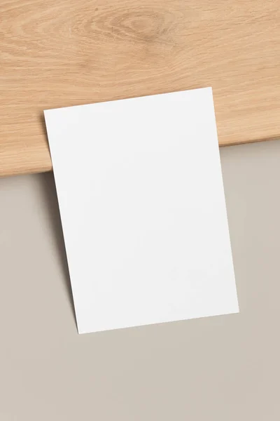 Invitation White Card Mockup Beige Table 5X7 Ratio Similar — Stock Fotó