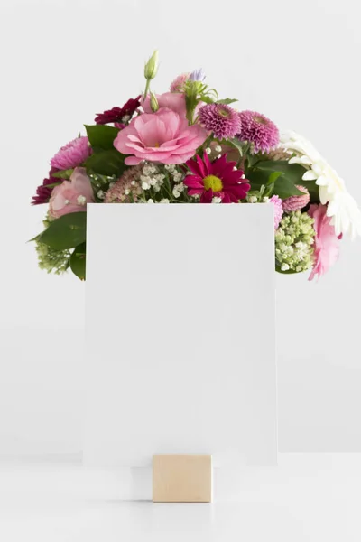 Wedding Table Number Card Mockup Floral Arrangement — Stock Photo, Image