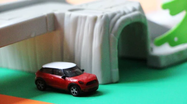 Setting Situation Using Toy Red Car Plastic Model Road Bridge — Stock Photo, Image