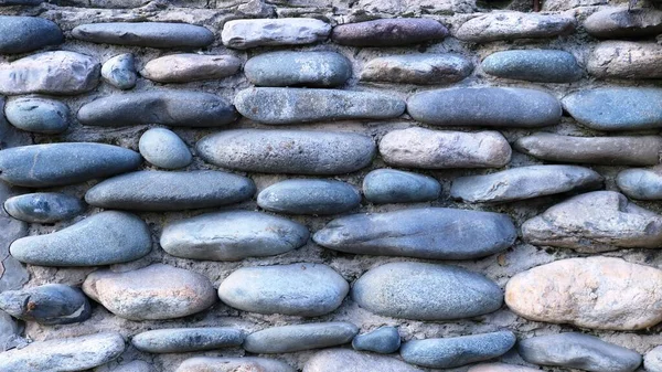 Steinmauerwerk Aus Runden Pflastersteinen Mit Betonmörtel Als Element Der Äußeren — Stockfoto