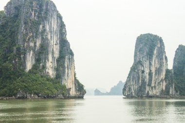 Halong Körfezi