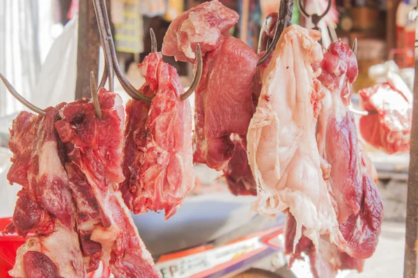 Hanging meat — Stock Photo, Image
