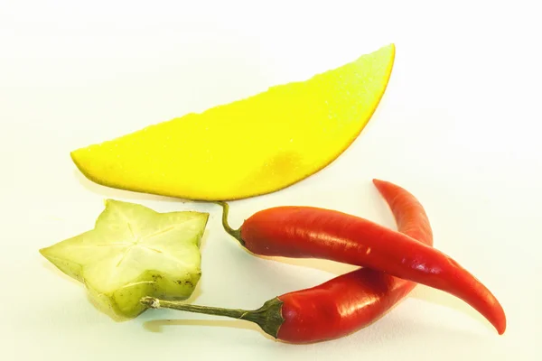 Mango, chili och carambola — Stockfoto