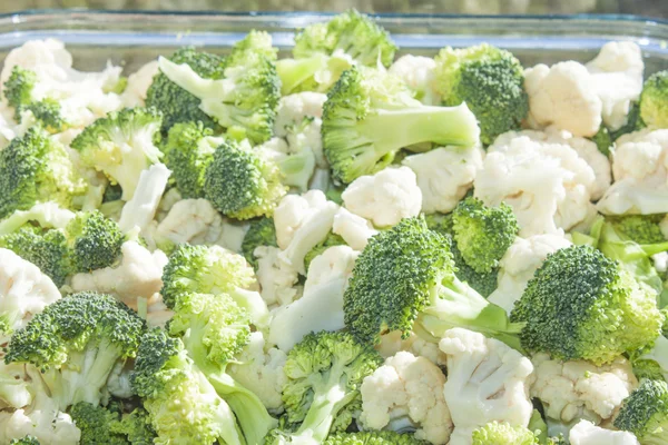 Broccoli and cauliflower — Stock Photo, Image