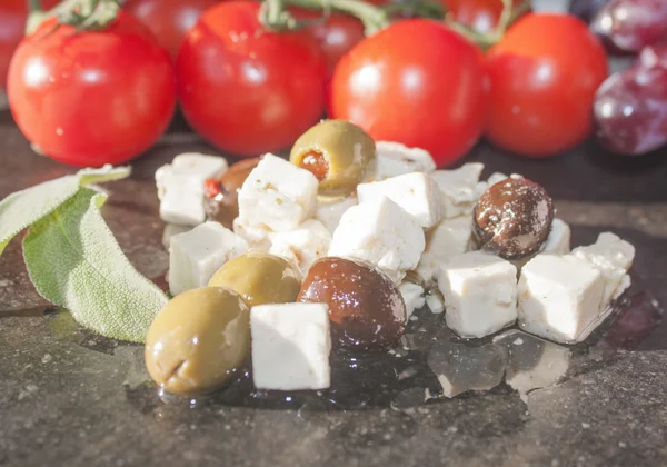 Olivy a sýr feta — Stock fotografie