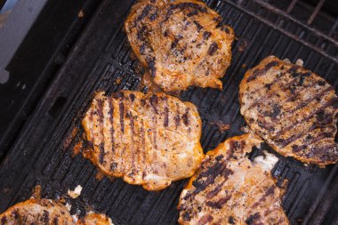 ızgara domuz eti boyun