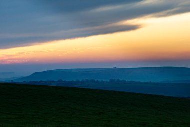 Sunrise Over the South Downs, Ditchling Beacon 'dan izleniyor