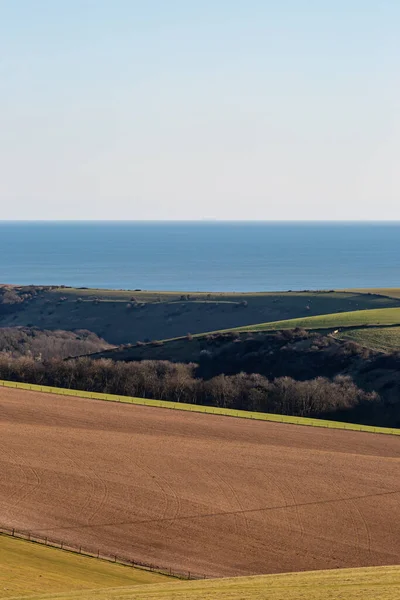 Μια Άποψη Πάνω Από South Downs Farmland Προς Τον Ωκεανό — Φωτογραφία Αρχείου