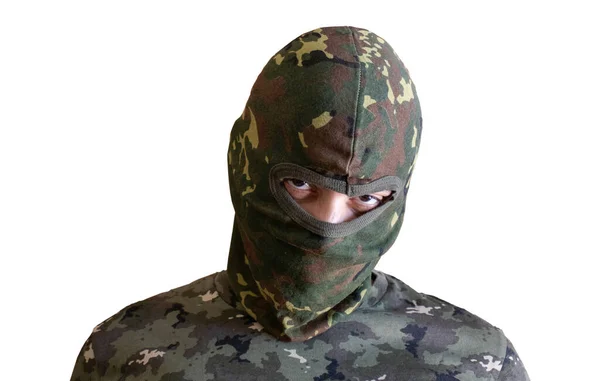 Arg Soldat Militant Med Grön Kamouflage Balaklava Isolerad Vit Bakgrund — Stockfoto