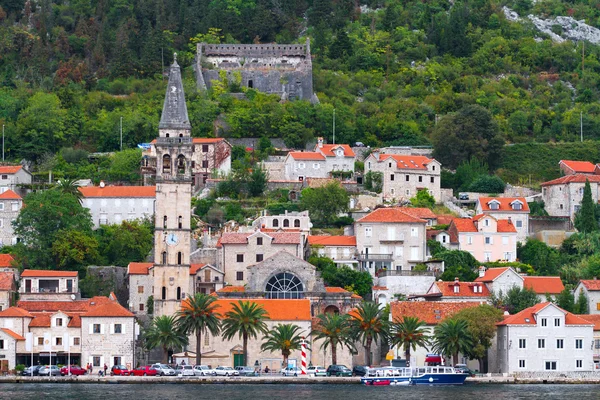 , utsikt från havet, Republiken Montenegro. — Stockfoto