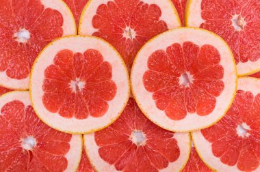 Greyfurt meyvesi kesmek