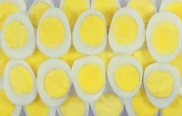 煮的鸡蛋切 — 图库照片