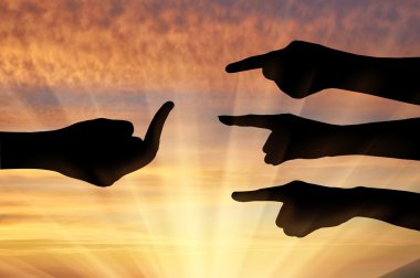 İşaret eden, kınayan jest seninle yatmak yanıt olarak gösterir el eller silüeti.