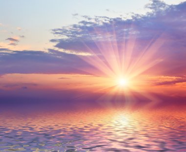 napfényes tengeri naplemente