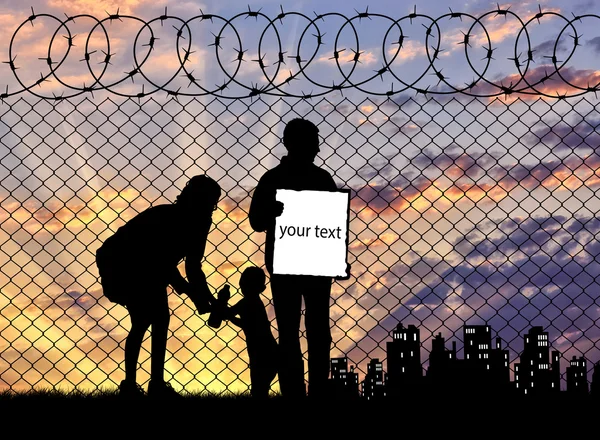 Silhouette einer Flüchtlingsfamilie mit Kind — Stockfoto