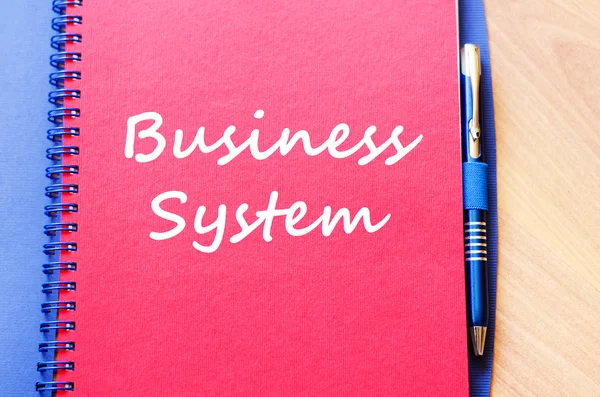 Sistema di business scrivere su notebook — Foto Stock