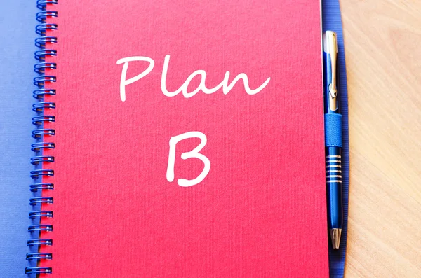 Plan b auf Notizbuch schreiben — Stockfoto