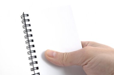 İş adamı el ve üzerinde beyaz izole defter
