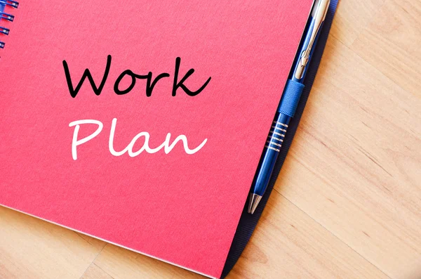 Zapis planu pracy na notebooku — Zdjęcie stockowe